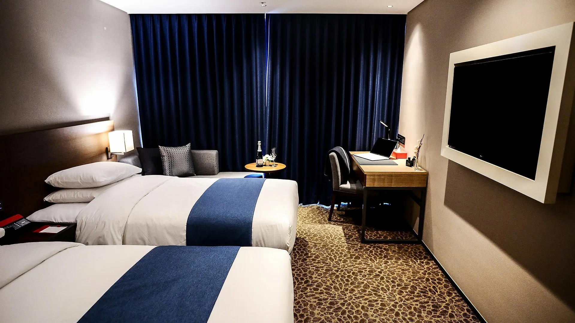 Asti Hotel Busan 3*,